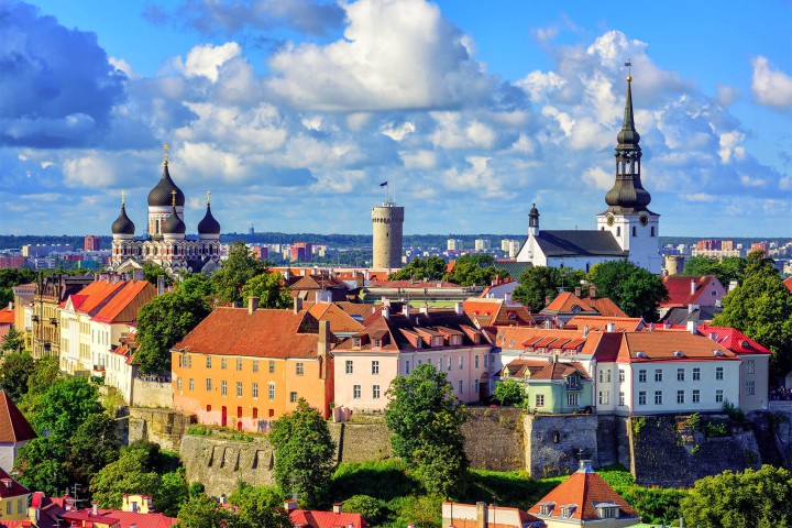 エストニア - 毎日 800MB（ヨーロッパ 33カ国）